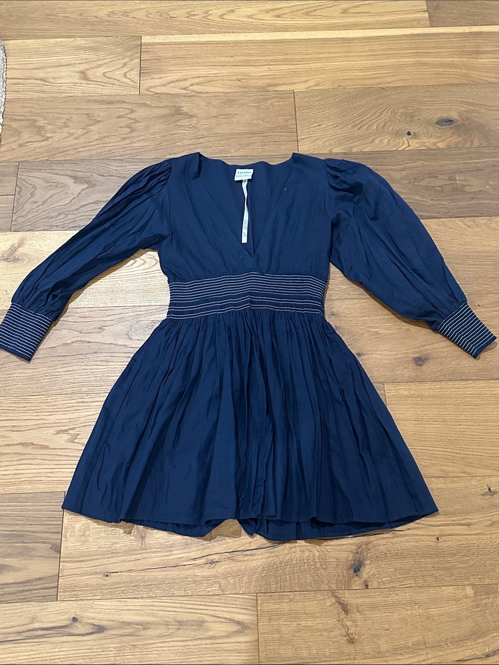 ESCVDO dress. Navy. Small. Worn once. Good condition